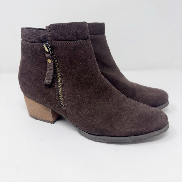 Blondo Nivada Suede Waterproof Ankle Boots - Picture 1 of 9